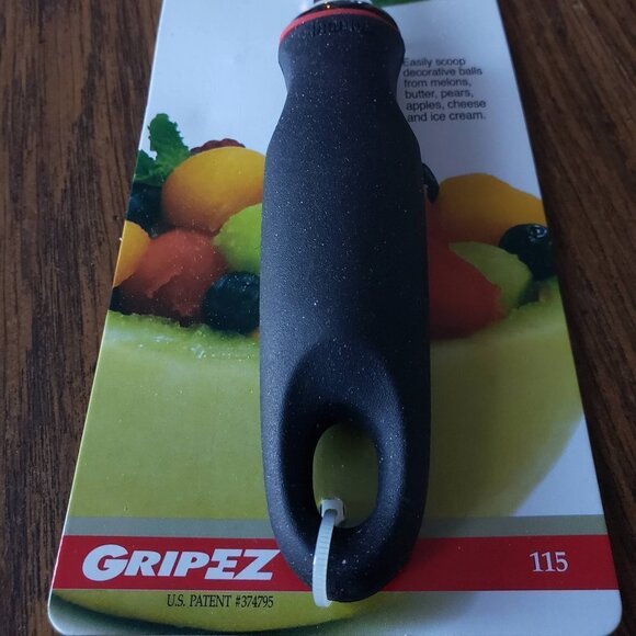 Norpro Grip-EZ Melon Baller With Black Rubber Handle - Picture 3 of 4